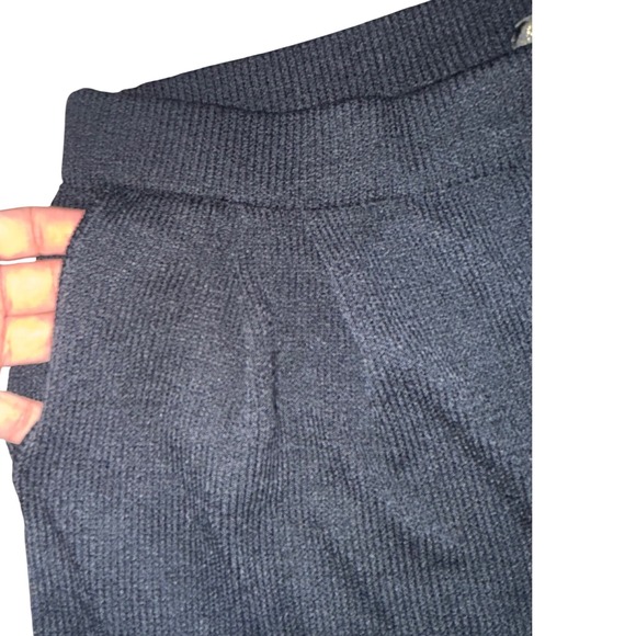 St John vintage Black Knit Wide Leg Pull On Pants Women's Size 12 - Picture 3 of 5